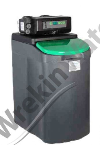ECO19ULTRA HC High Capacity Digital Metered Water Softener - High Grade ULTRA resin -19L Resin Bed